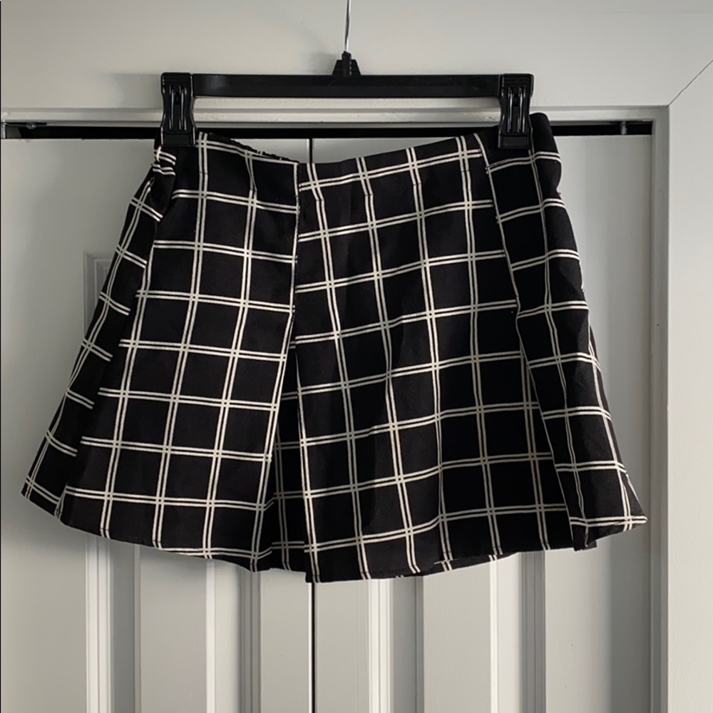 Plaid Mini Pleated Skirt